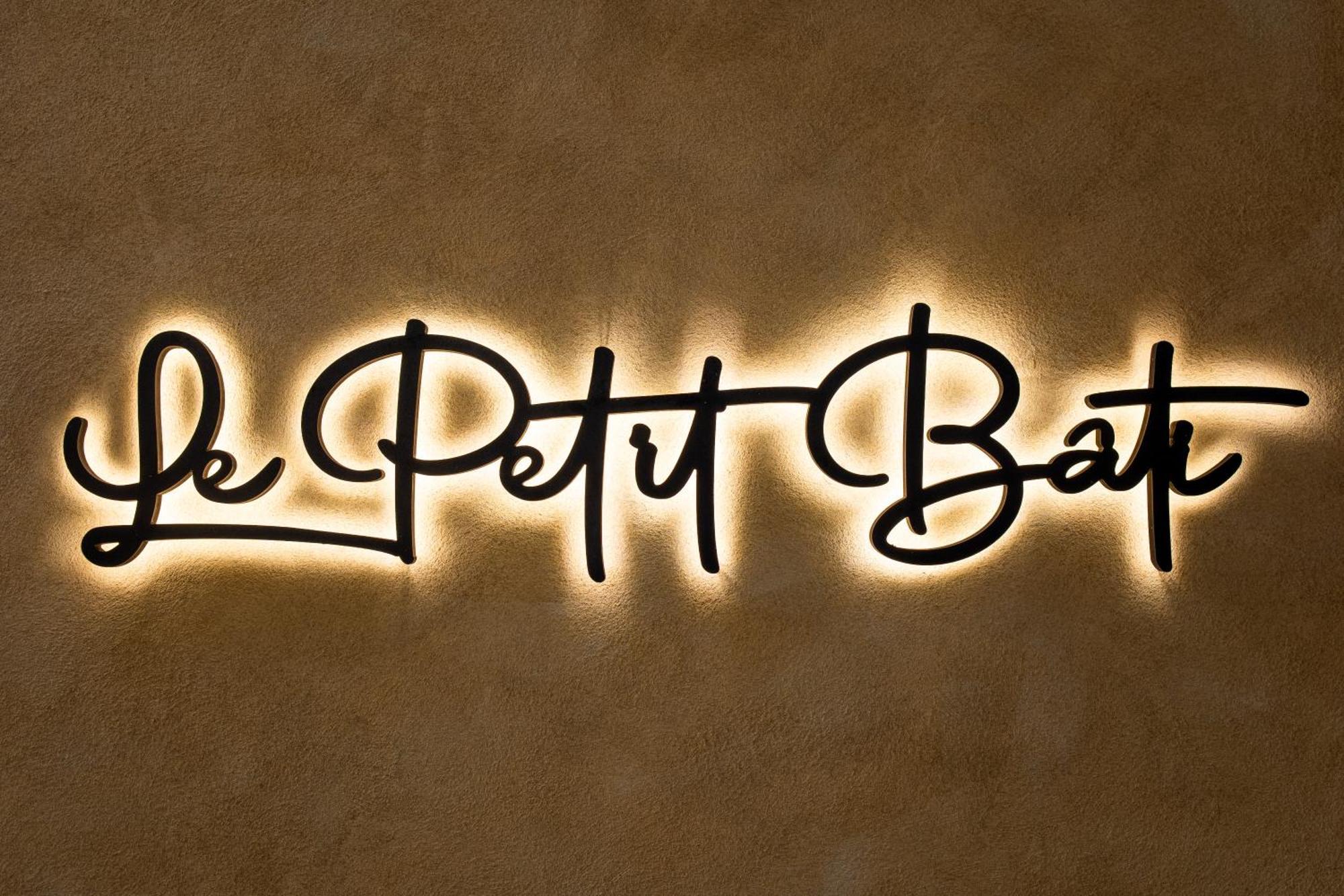 Luxury - Le Petit Bati Apartment Volos Exterior foto