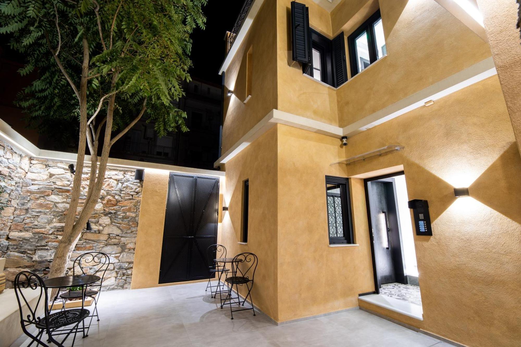 Luxury - Le Petit Bati Apartment Volos Exterior foto