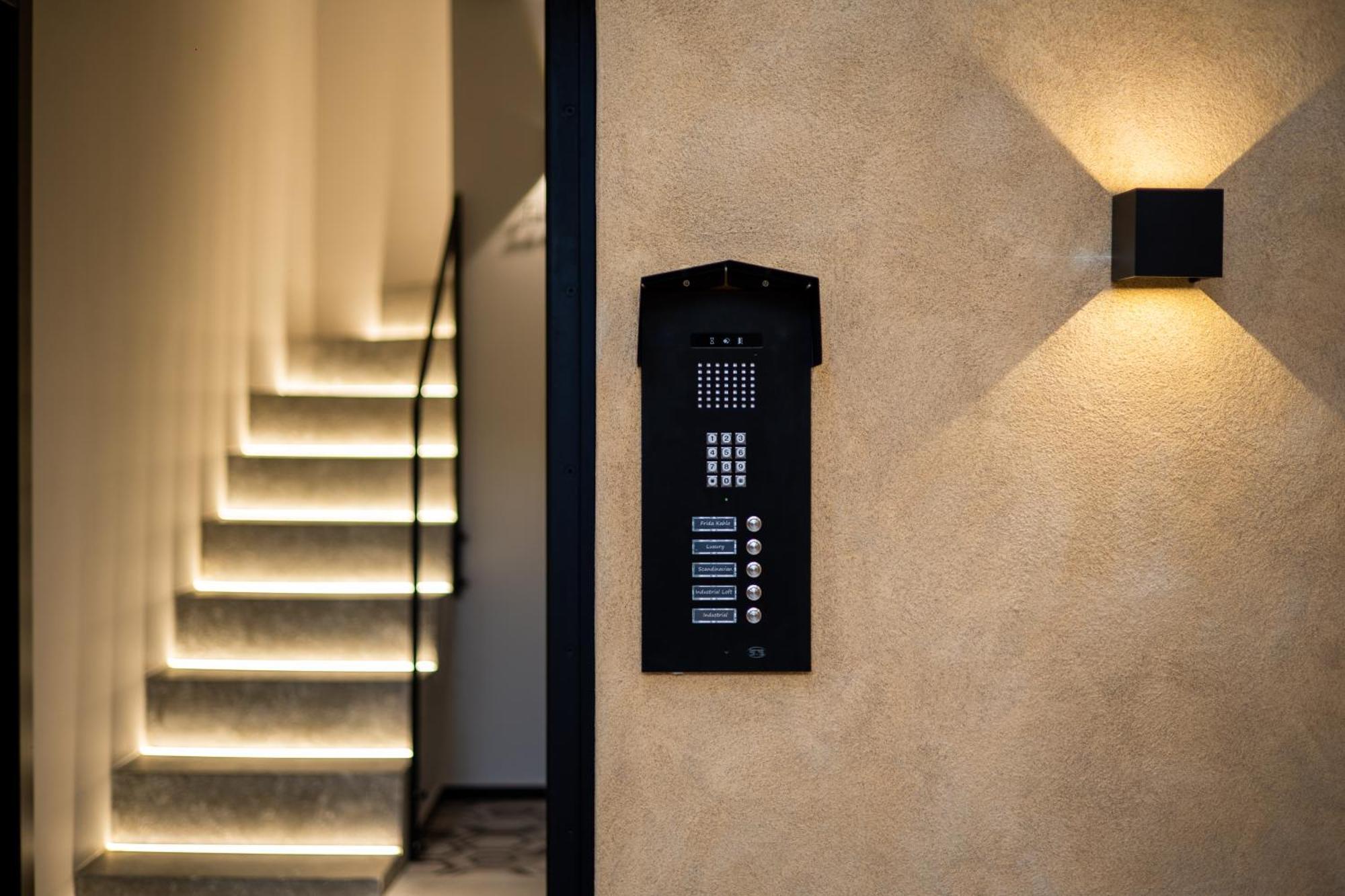 Luxury - Le Petit Bati Apartment Volos Exterior foto